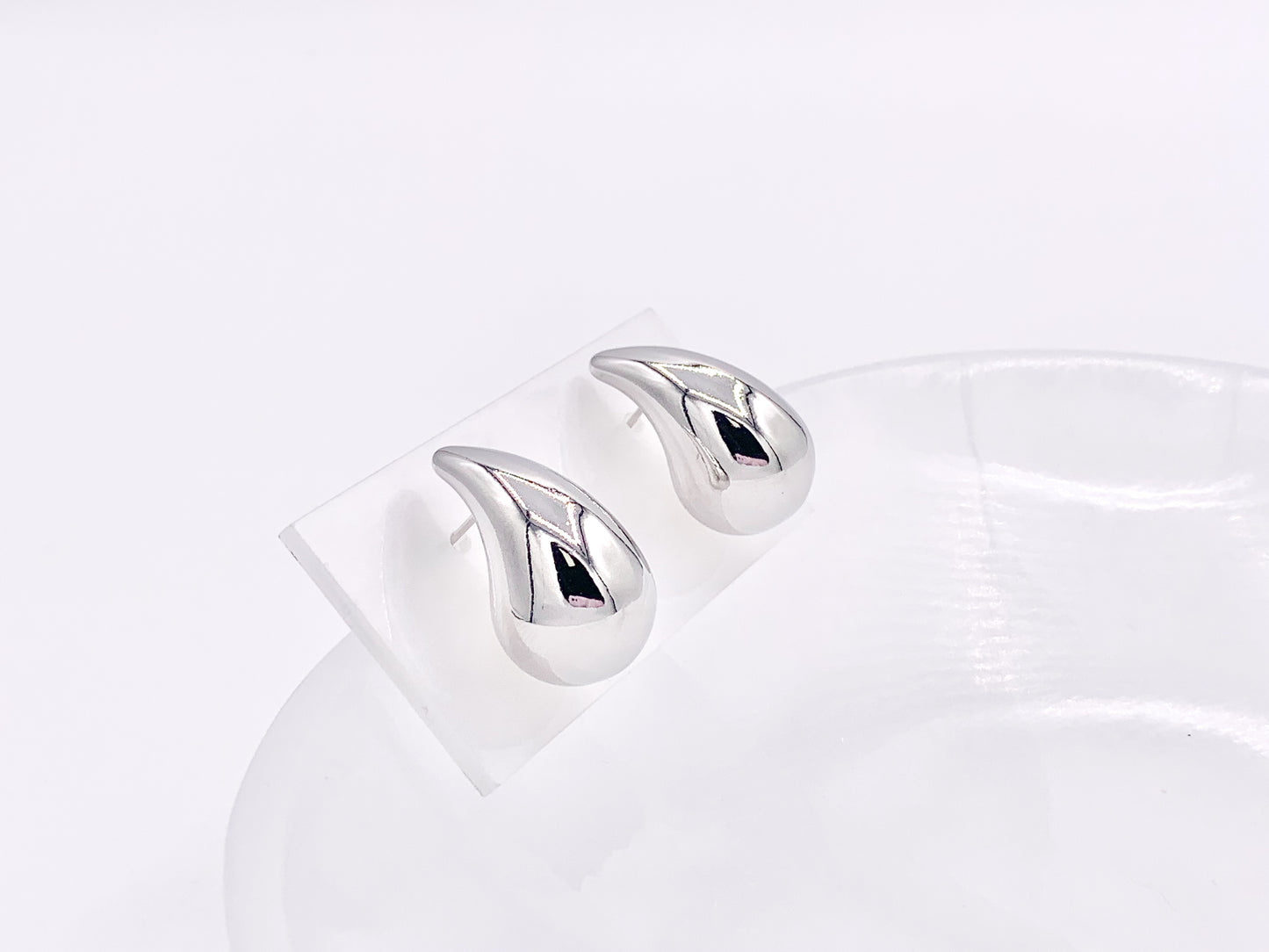 Lightweight Drop Puffy Earrings in 18K Gold or Silver Plated Copper 3 pairs