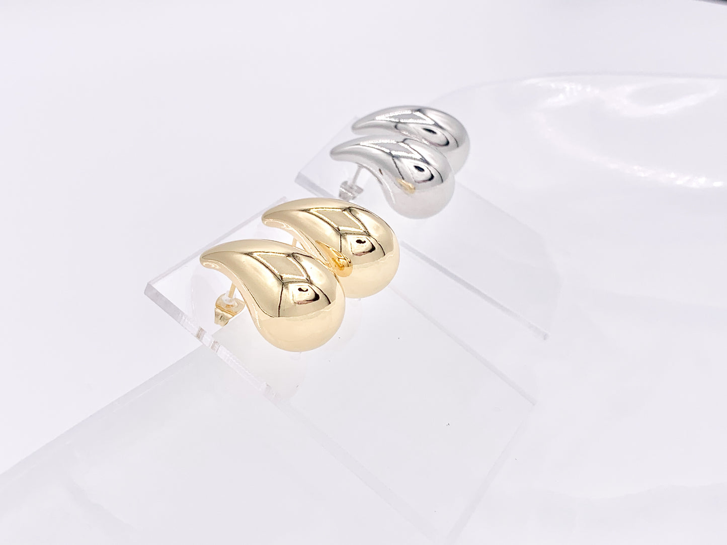 Lightweight Drop Puffy Earrings in 18K Gold or Silver Plated Copper 3 pairs