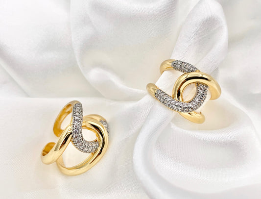 Beautiful 2 Tone Bold Interlock CZ Pave Link Interlocking Statement Rings in 18K Gold/Silver Plated Copper 4 PCS