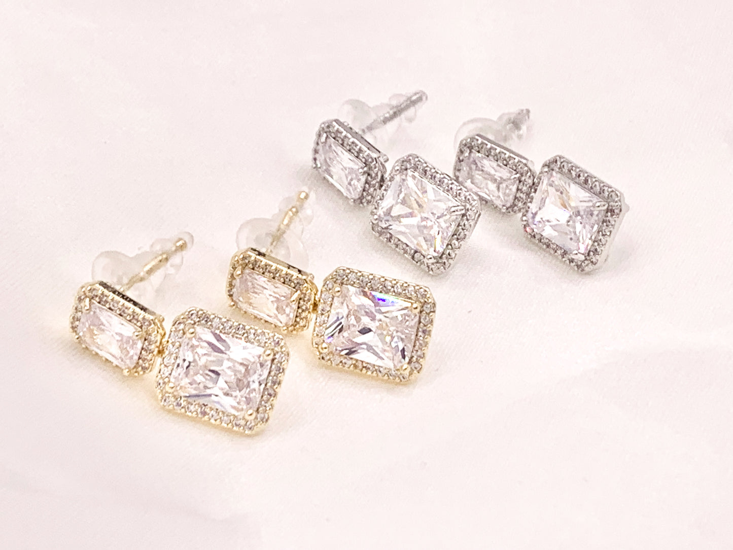 Pendientes rectangulares con pavé de circonita cúbica deslumbrante con diamantes de imitación deslumbrantes y talla esmeralda en oro de 18 quilates o cobre chapado en plata, 3 pares