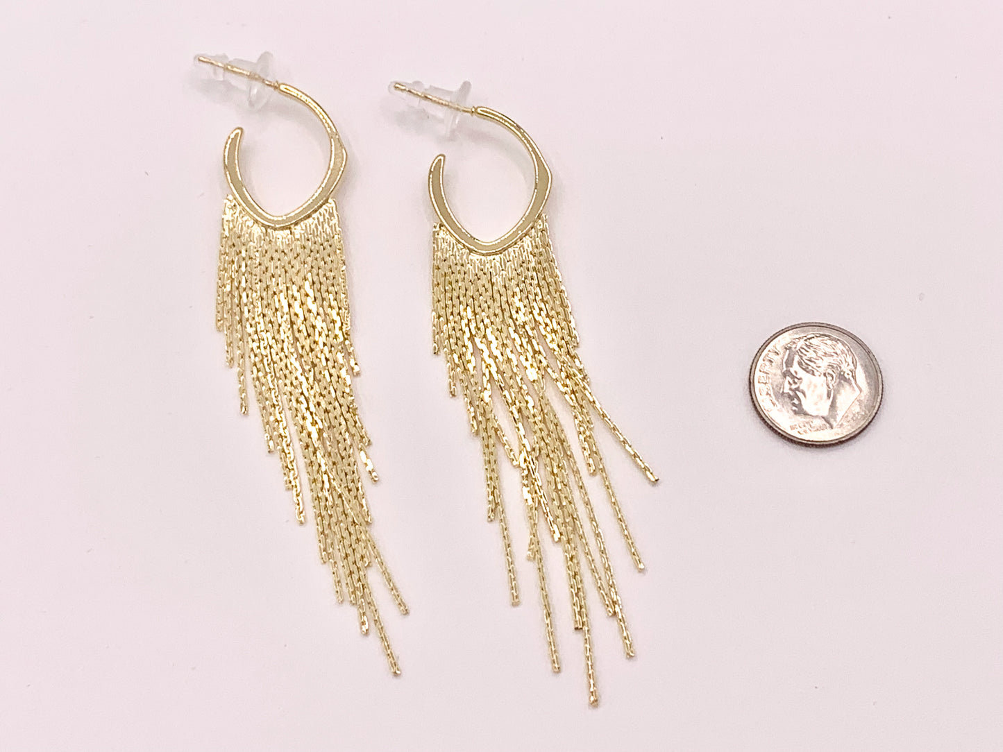 Hermosos aretes con flecos y borlas en oro de 18 quilates o cobre bañado en plata 1 par