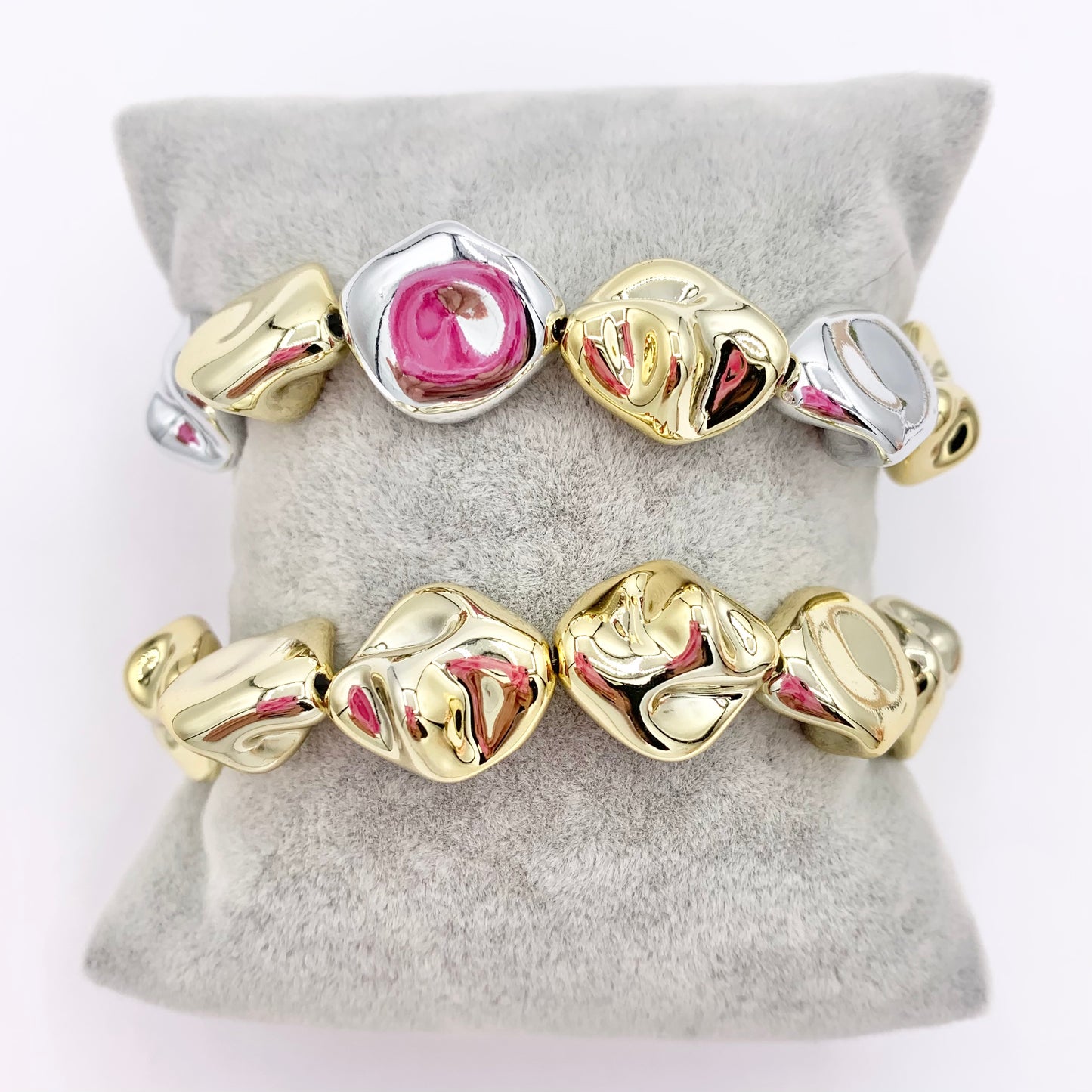 Lightweight Nugget Beaded Bracelet in Gold/Silver 2 Tone Plated Acrylic 7.5"-9" Price 1 PC