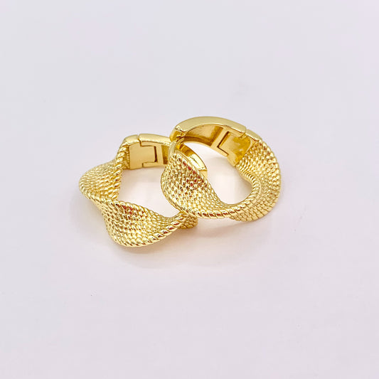 Minimalist 20mm Twisted Hoop Huggie Earrings in 18K Gold Plated Over Copper 5 PAIRS