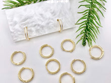 Cargar imagen en el visor de la galería, Simple White Enamel Tiny Earring Huggies 18K Gold Plated Over Brass Earrings 5 PAIRS
