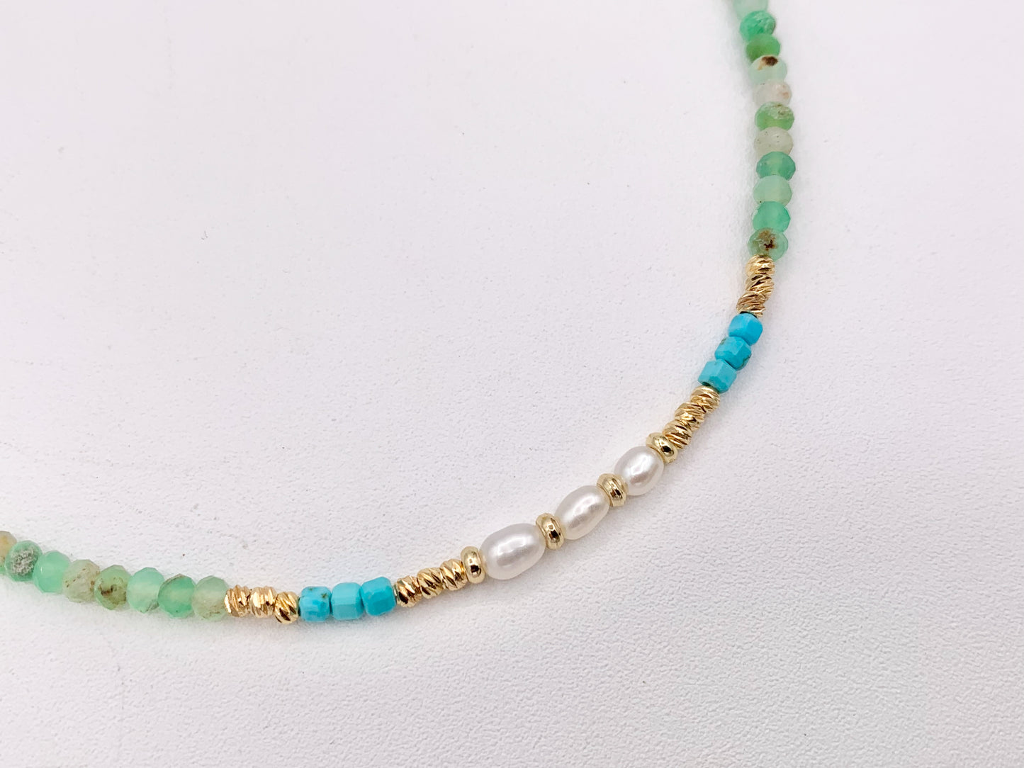 Delicate Chrysoprase, Magnesite & Pearl Necklaces 18K Gold Plated Copper Cute Choker Finished Necklace 16" Price For 1 Necklace