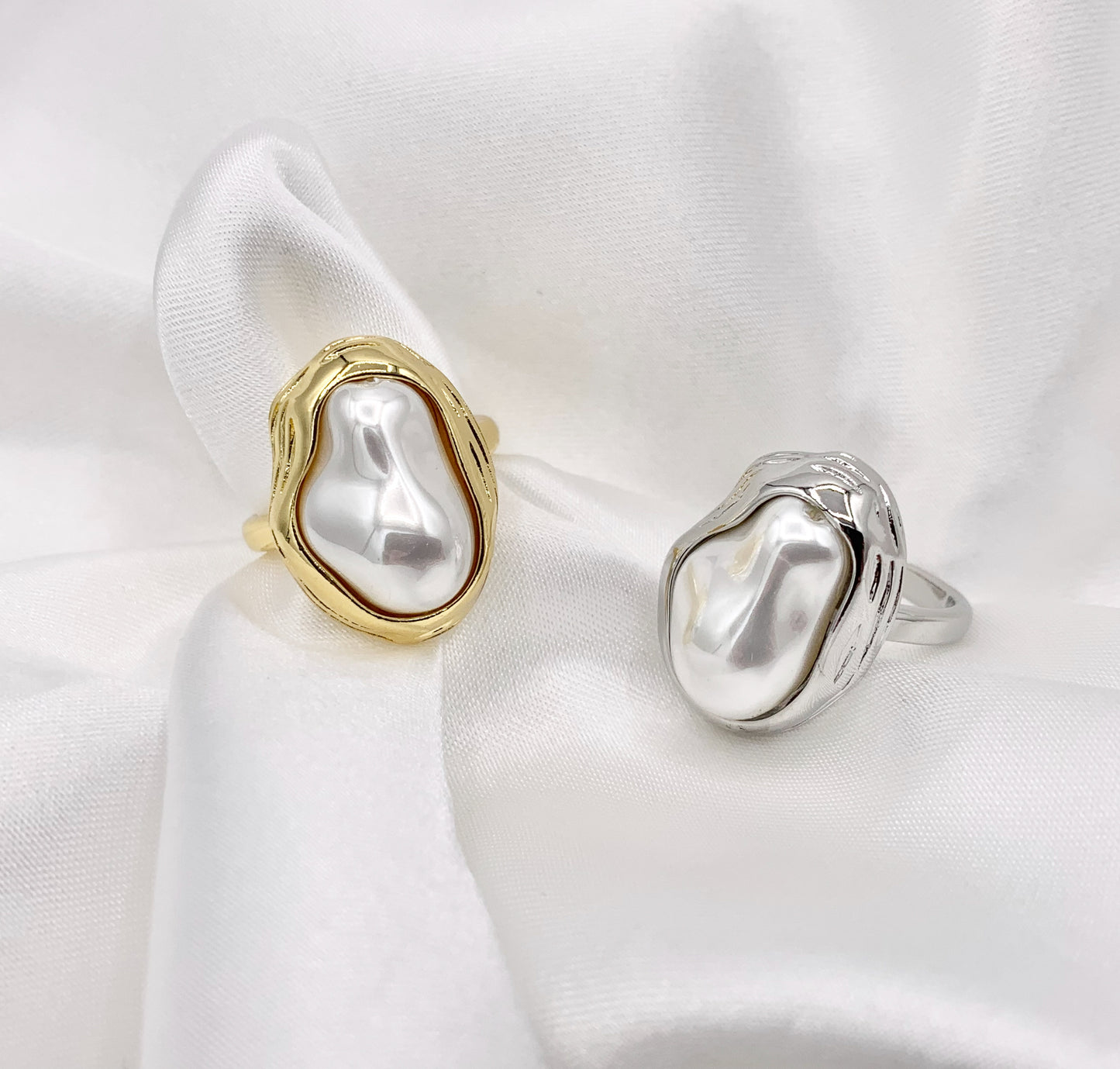 Baroque Shell Pearl Statement Ring in 18K Gold/Silver Plated Copper 4 PCS