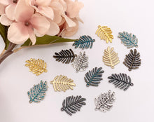 Load image into Gallery viewer, 25x37mm Pewter Oak Leaf Pendants Double Sided 2 Styles in 1 Leaf Charms Bulk Order in Matte Gold, Gold, Silver, Brass, Gunmetal and Patina
