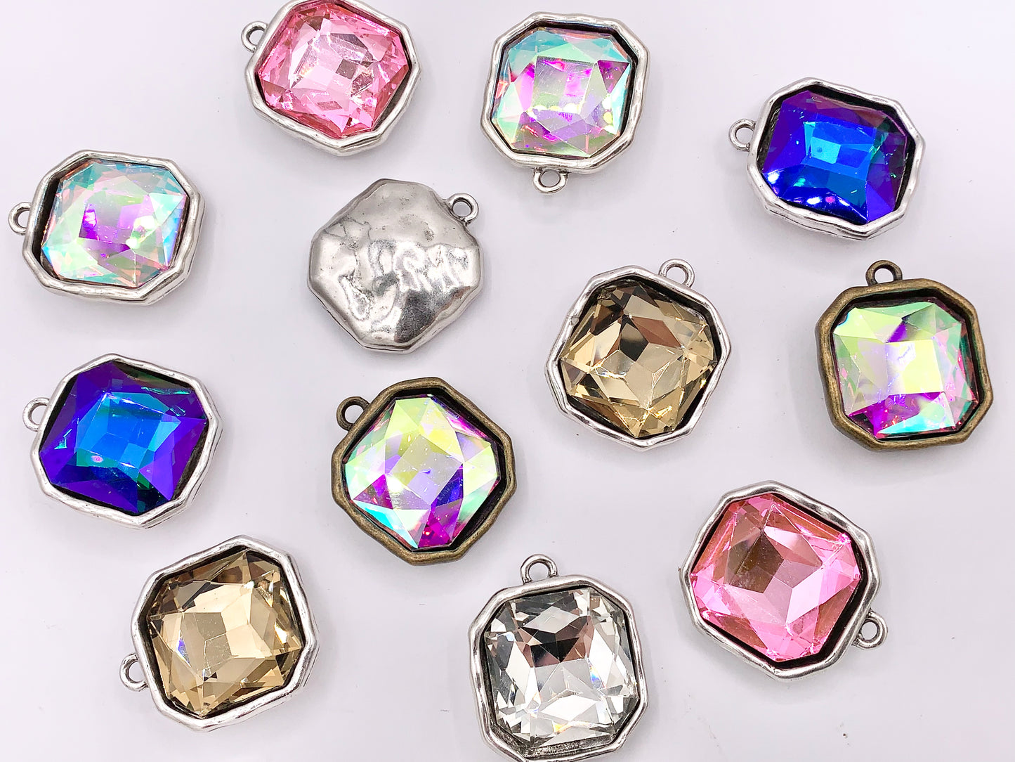 29mm Pewter Large Soldered Crystal Square Silver And Bronze Pendant Available in 6 Colors 5 PCS