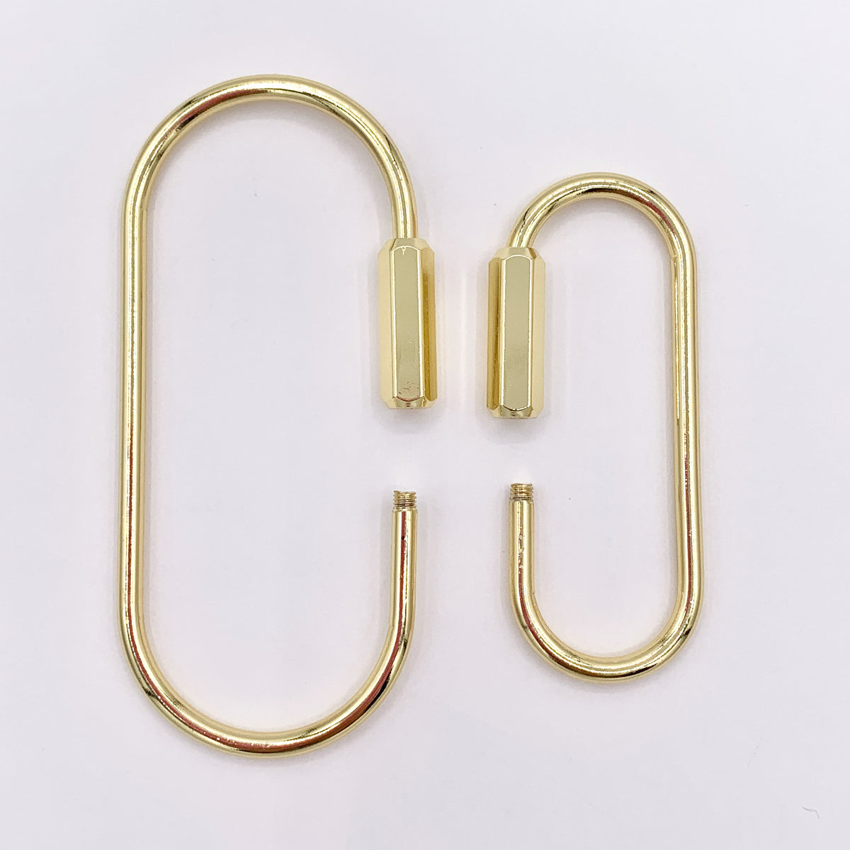 Large Oval Carabiner Screw Closure Clasp in 18K Gold Plated Copper