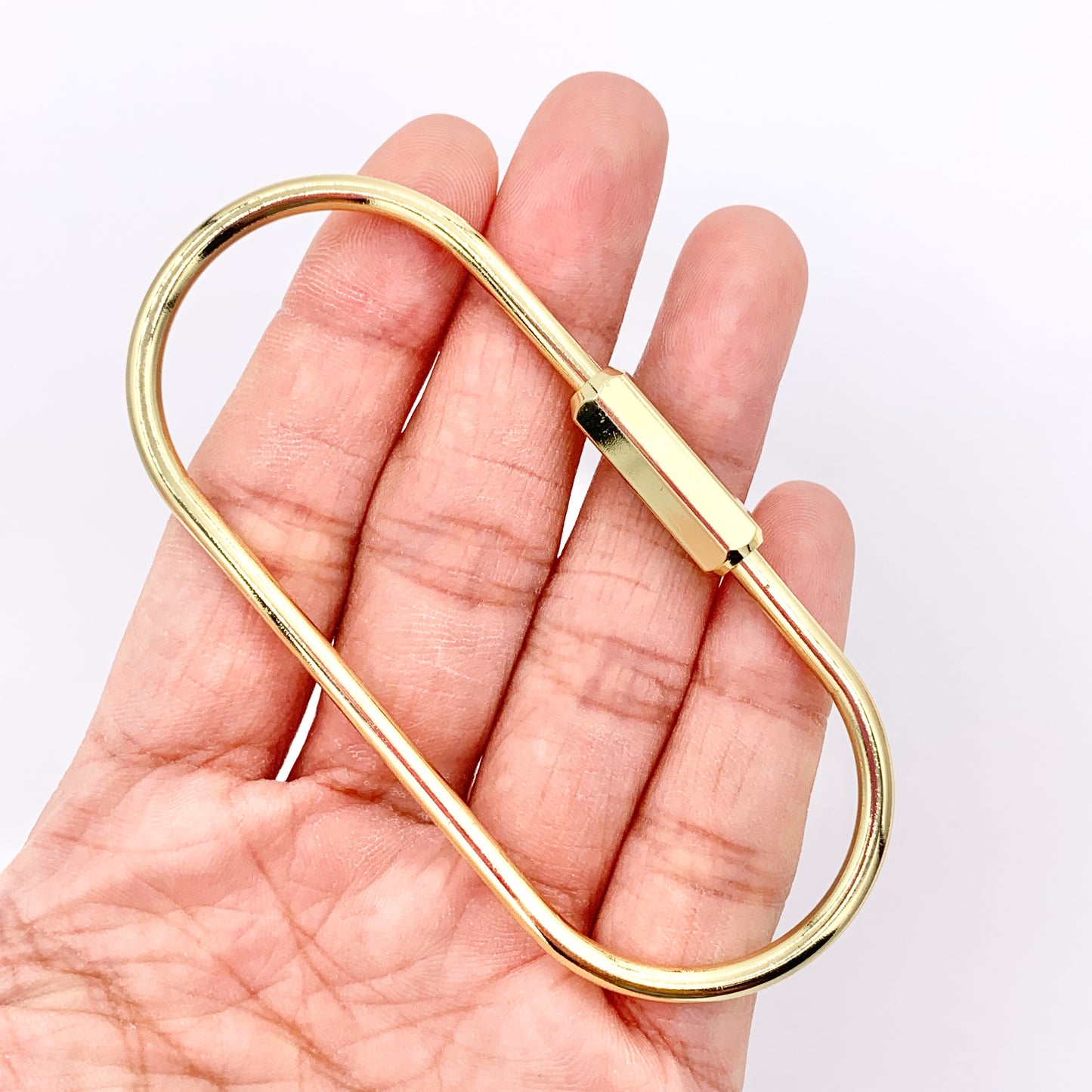 Large Oval Carabiner Screw Closure Clasp in 18K Gold Plated Copper