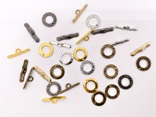 Load image into Gallery viewer, 14mm Pewter Toggles Hammered Circle Clasps in Gold, Light Gold, Silver, Bronze And Gunmetal
