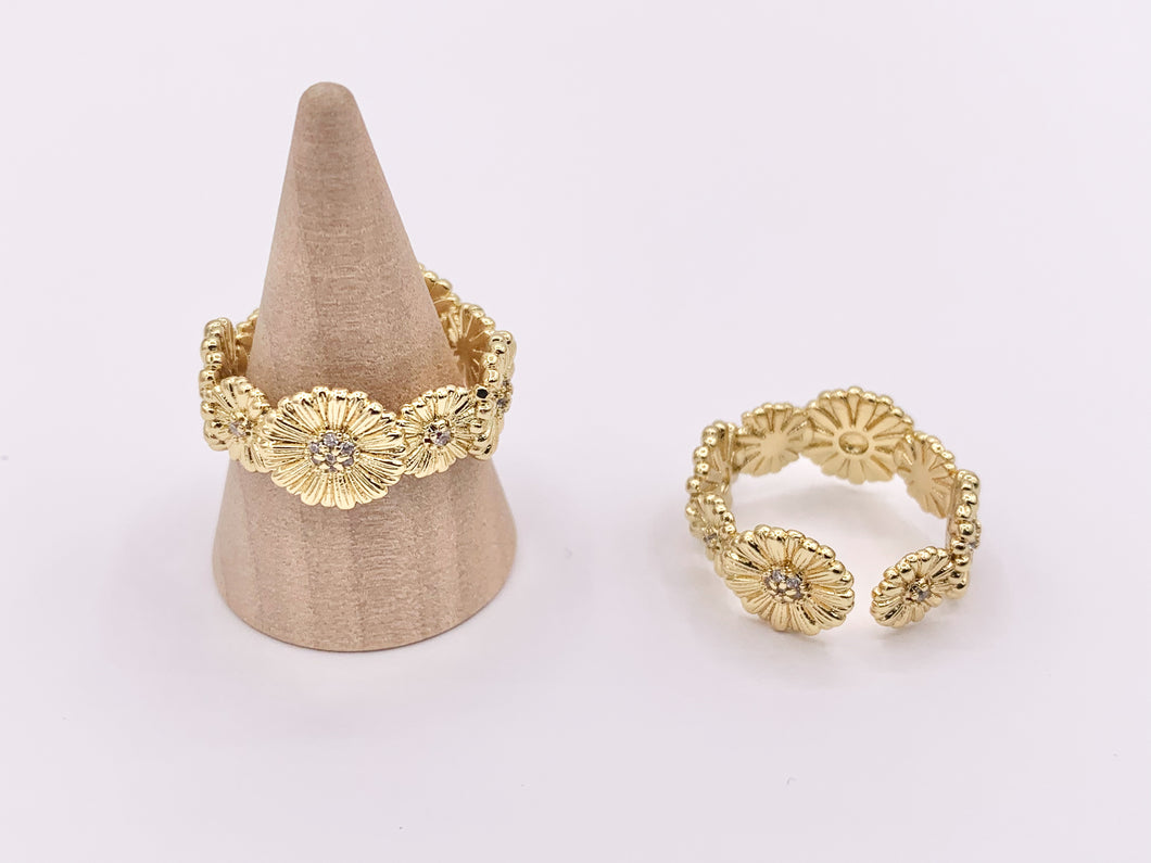 Delicate Daisy Cubic Zirconia Rhinestone Flower Ring Adjustable Rings in 18K Gold Plated Copper 4 PCS