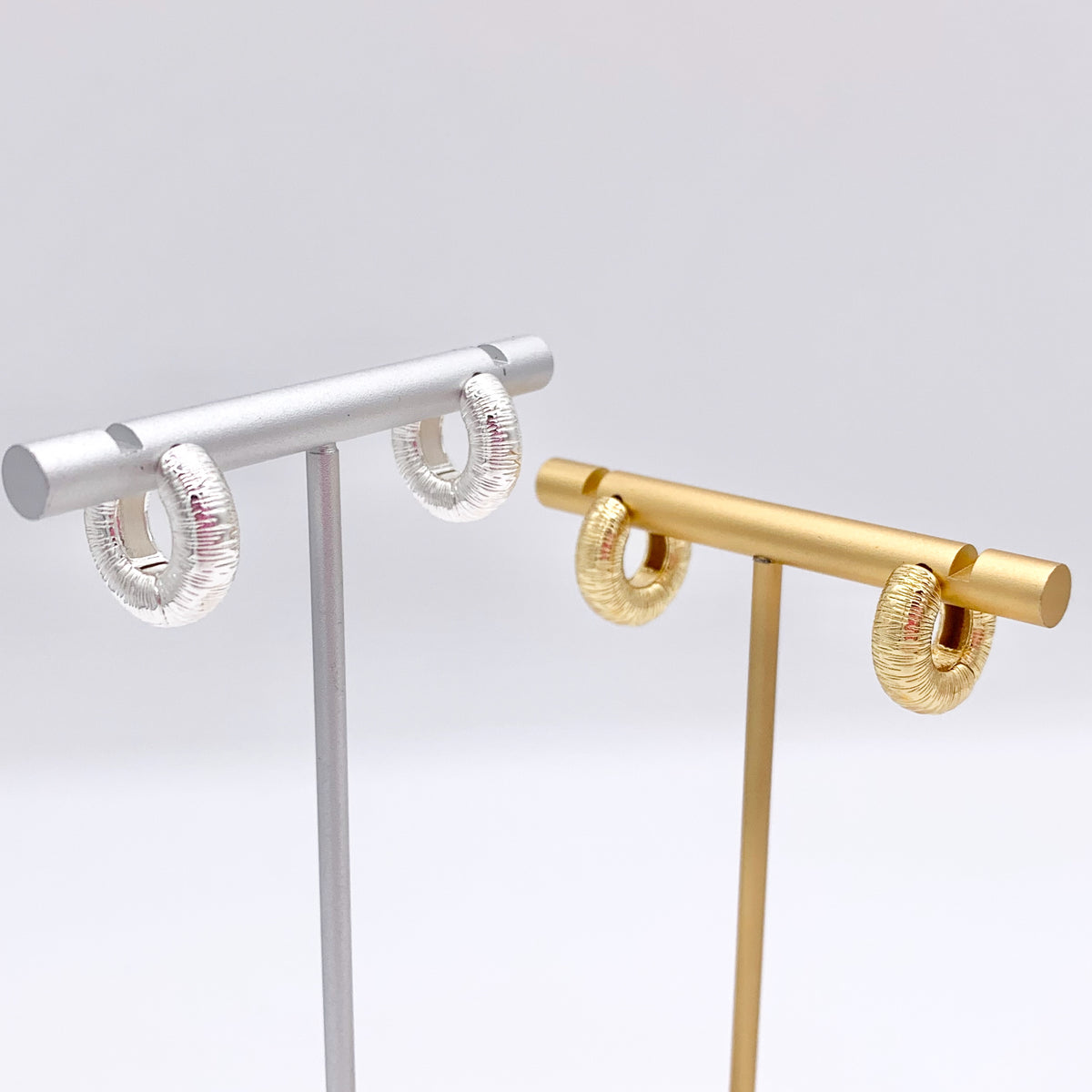 Minimalist 16mm Scrunch Hoop Huggie Earrings in 18K Gold/Silver Plated Over Copper 4 PAIRS
