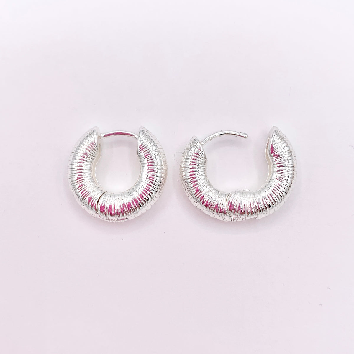 Minimalist 16mm Scrunch Hoop Huggie Earrings in 18K Gold/Silver Plated Over Copper 4 PAIRS