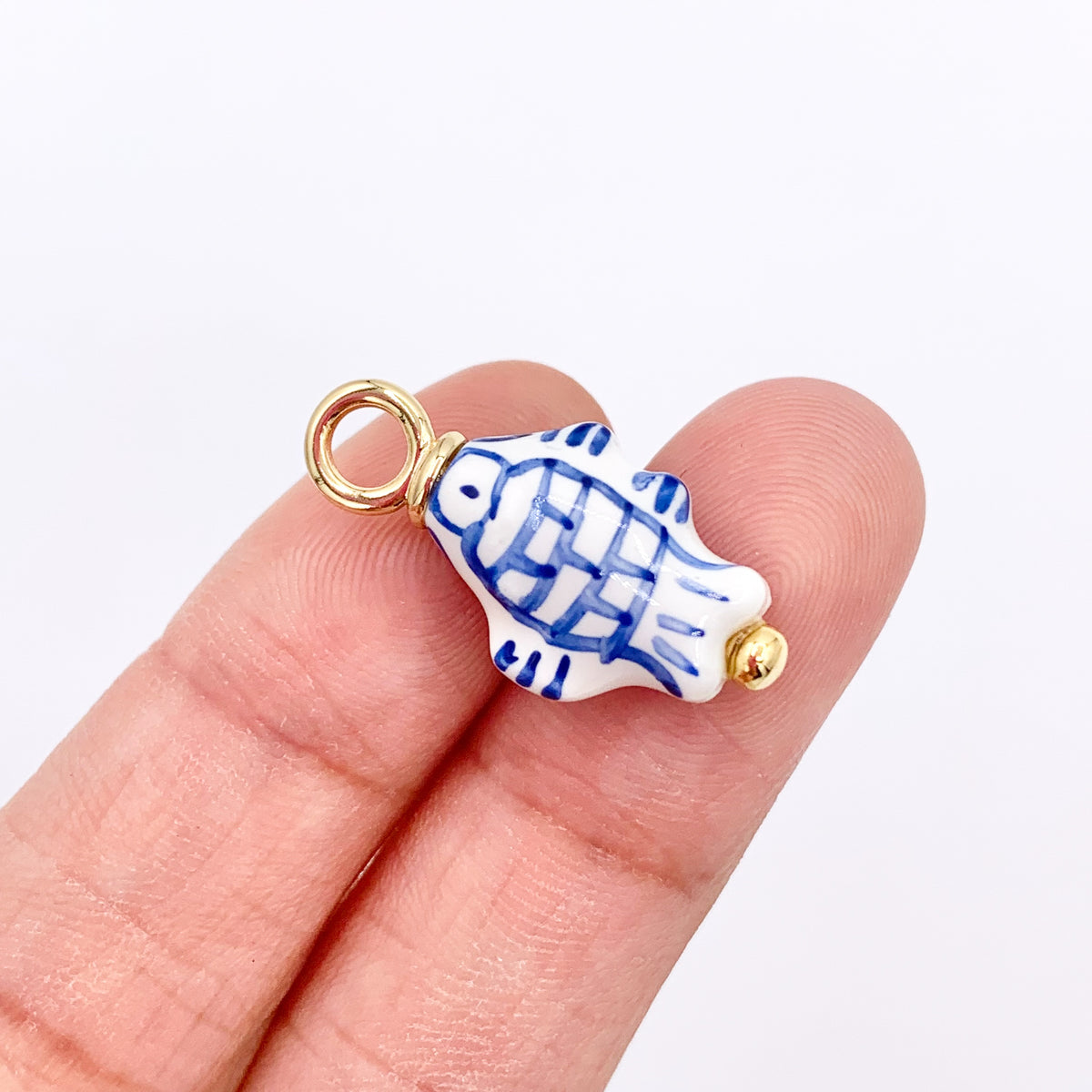 12x24mm Handmade Ceramic Blue Hand Painted Fish Pendant 8 PCS