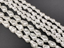 Load image into Gallery viewer, White Shell Pearl Baroque Beads Around 15-16&quot; Available in 2 Sizes (1 Strand)
