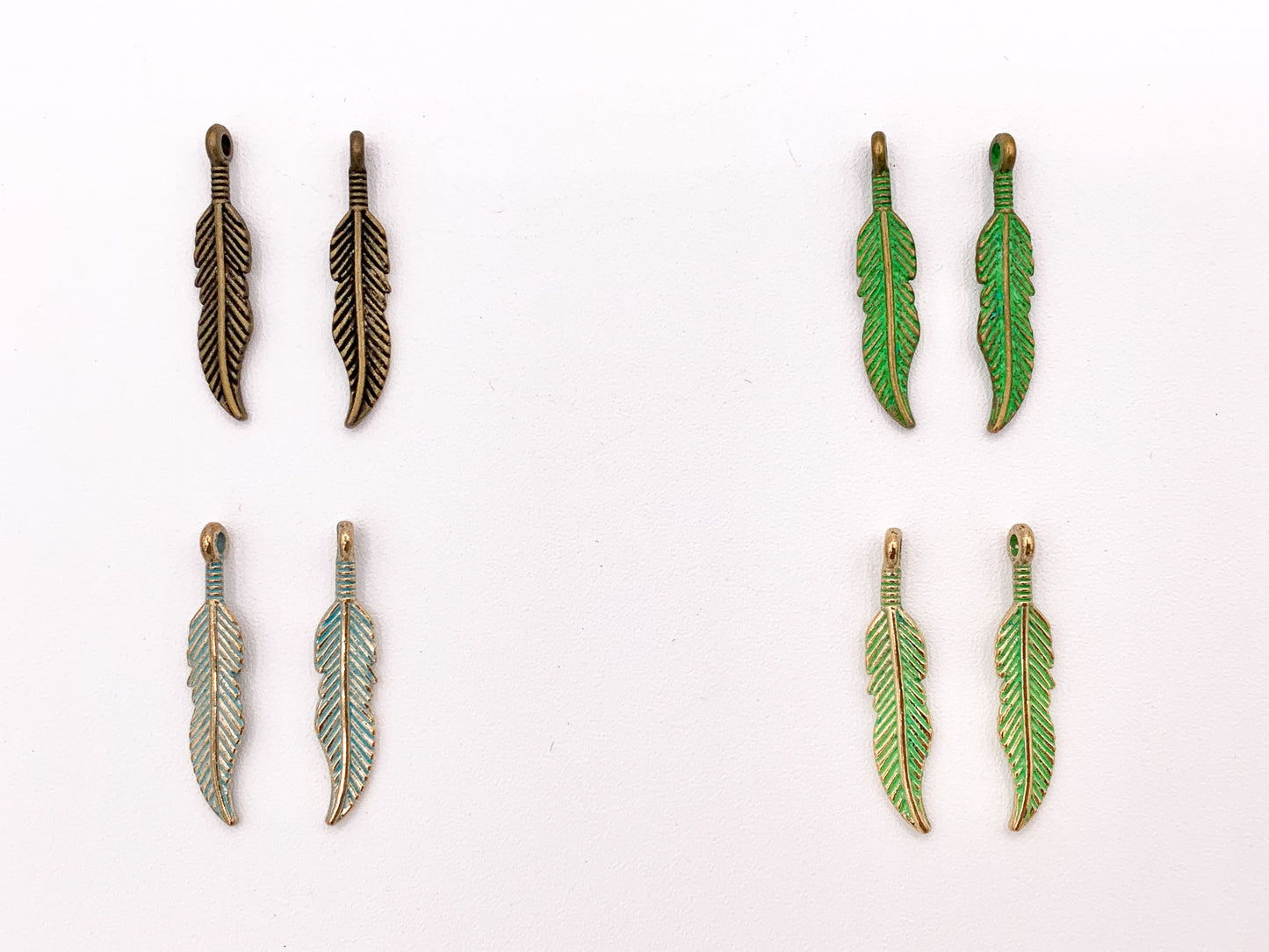 6x29mm Pewter Small Feather Charms Pedido a granel de estilo indio nativo americano en oro rosado, oro antiguo, cobre, latón, bronce y pátina