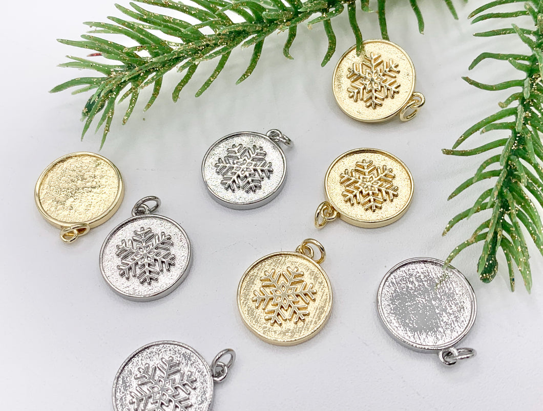 Cute Christmas Snowflake Coin Charm in Real Gold/Silver 18K Plated Over Copper 10 PCS