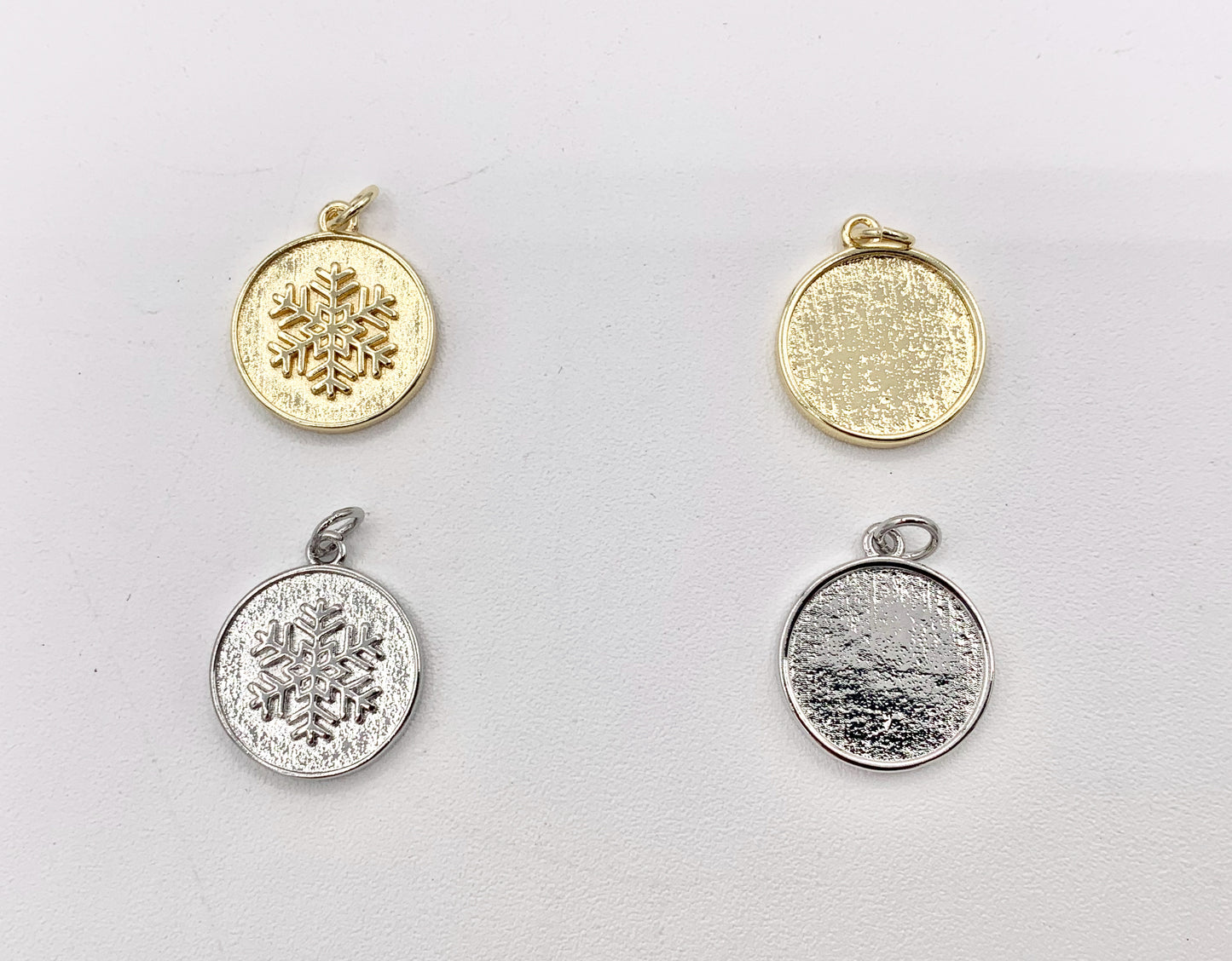 Cute Christmas Snowflake Coin Charm in Real Gold/Silver 18K Plated Over Copper 10 PCS