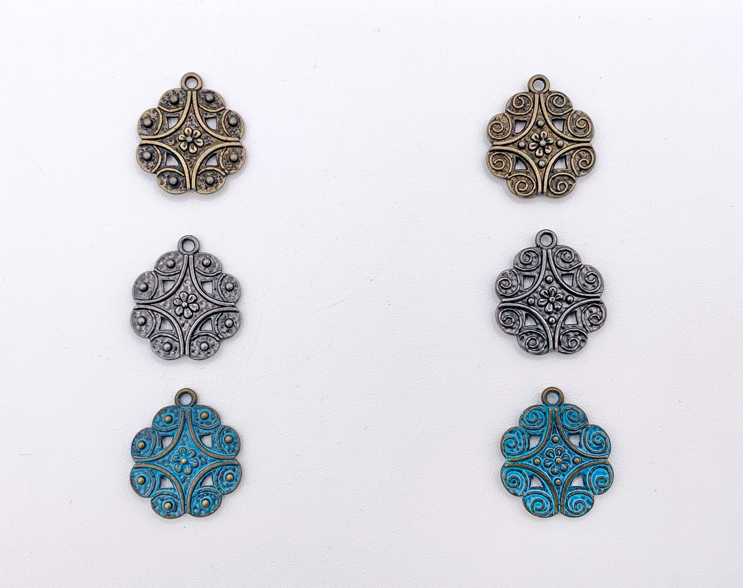 19mm Pewter Floral Charms Cute Flower Pendant in Gold, Silver, Bronze, Gunmetal and Patina Color
