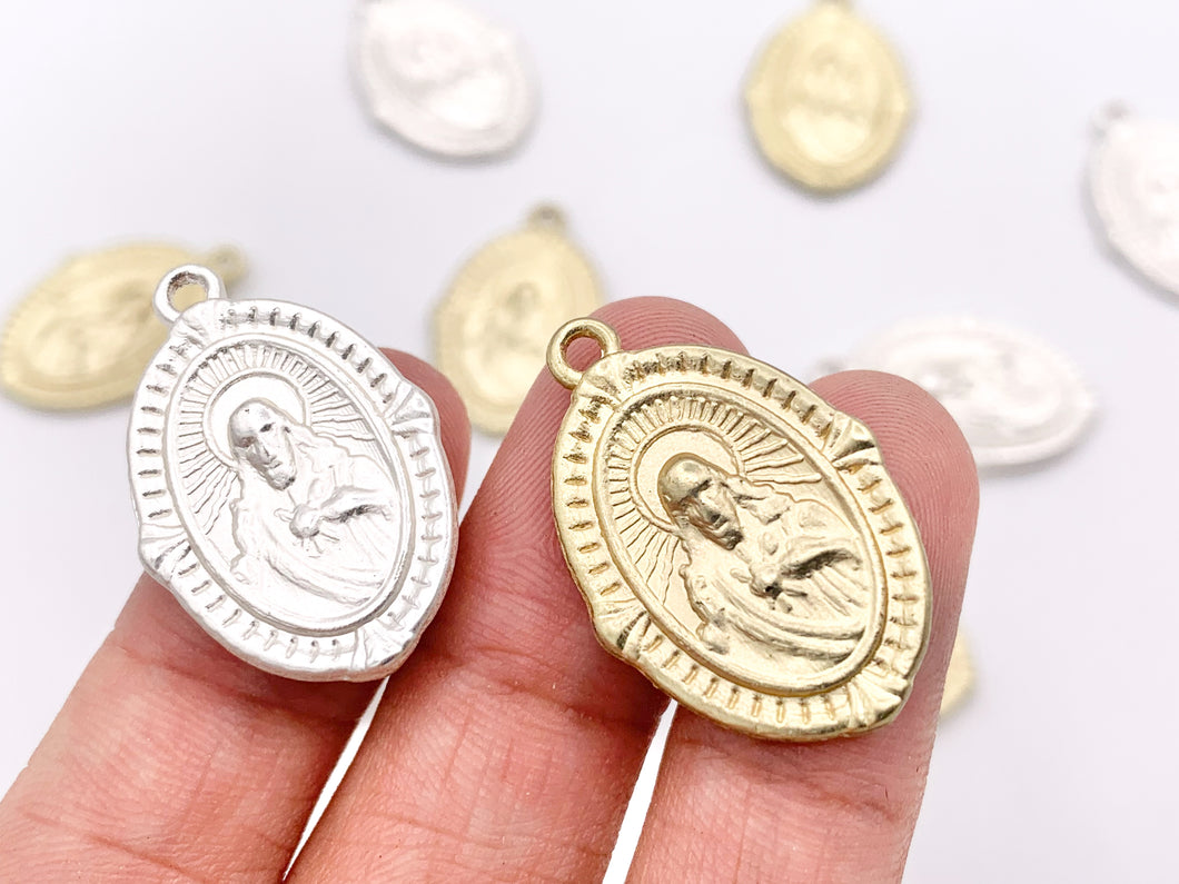 18x26mm Pewter Oval Jesus Charms Matte Gold Matte Silver Religious Pendants 15 PCS