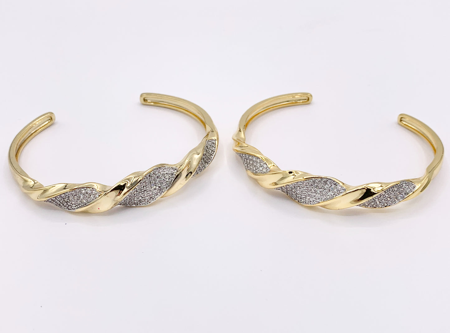 2 Tone Minimalist Twisted Adjustable Bangle in Gold/Silver Plated over Brass 1 PC