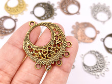 Load image into Gallery viewer, 27x32mm Pewter Filigree Circle Connector Pendants Earring Component in Gold, Silver, Brass and Copper Color 125g
