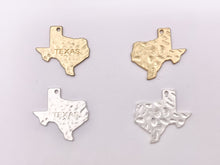 Load image into Gallery viewer, 29x31mm Pewter Texas State Charms in Gold, Matte Gold, Matte Silver, Brass, Copper, Gunmetal and Patina
