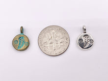 Load image into Gallery viewer, 10mm Pewter Small Leaf Coin Charms in Gold, Silver, Bronze, Gunmetal &amp; Blue Patina
