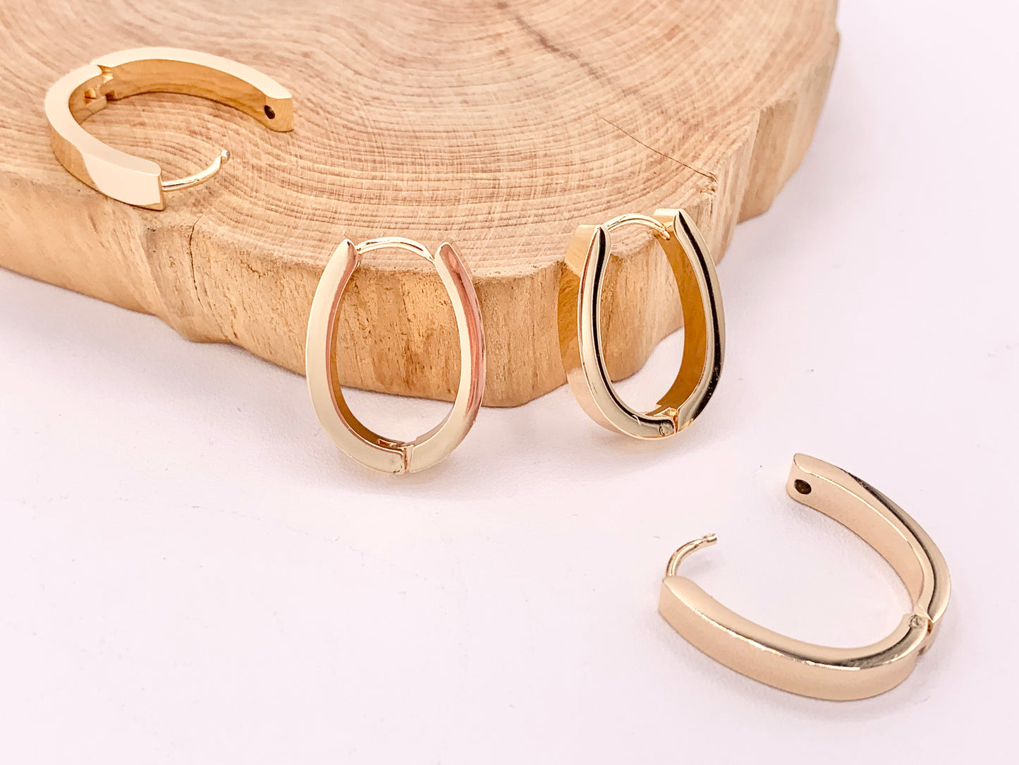 Minimalist Oval Shaped Earring Huggies 18K Gold Plated Over Copper Earrings 5 Pairs