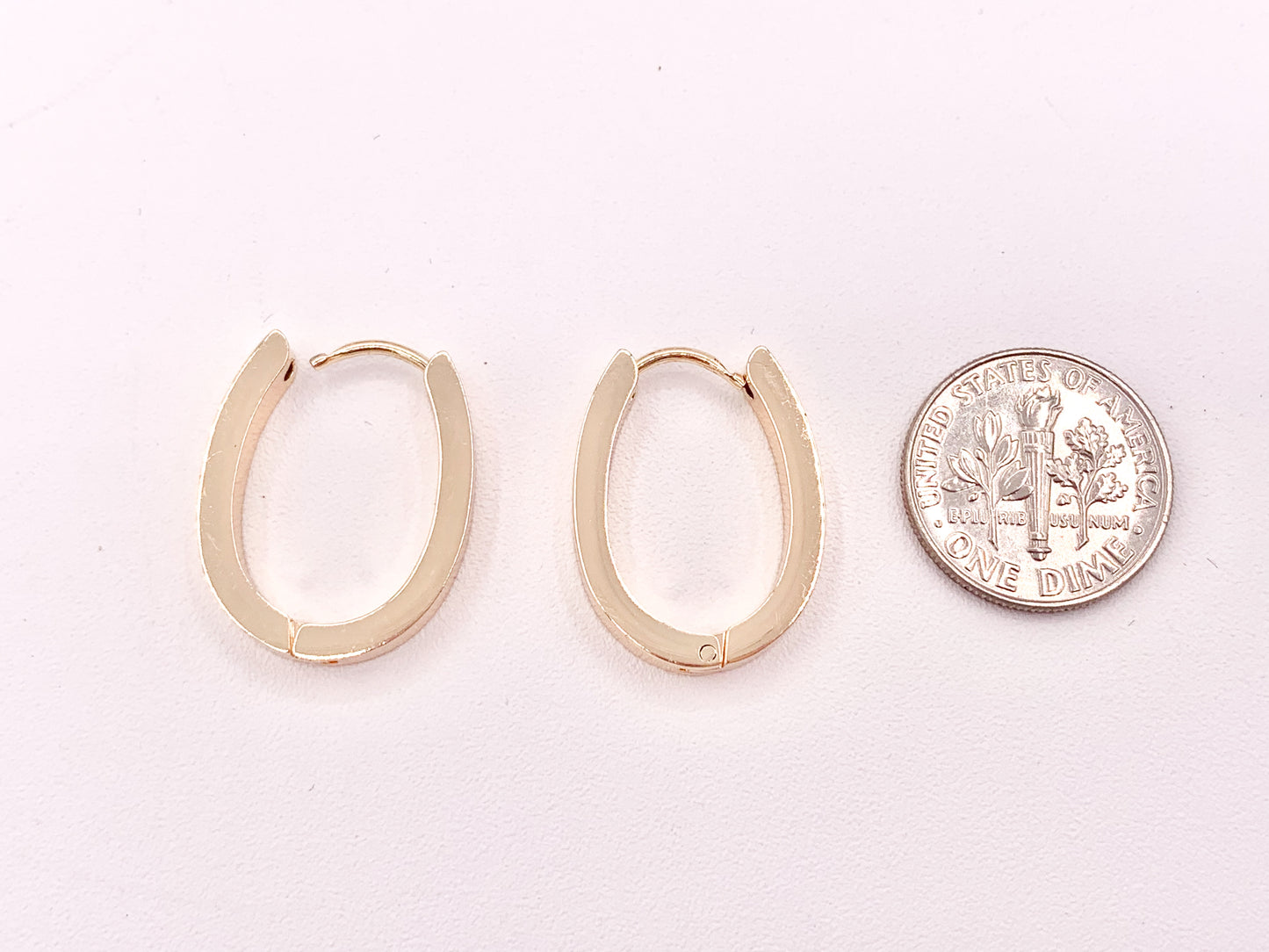 Minimalist Oval Shaped Earring Huggies 18K Gold Plated Over Copper Earrings 5 Pairs