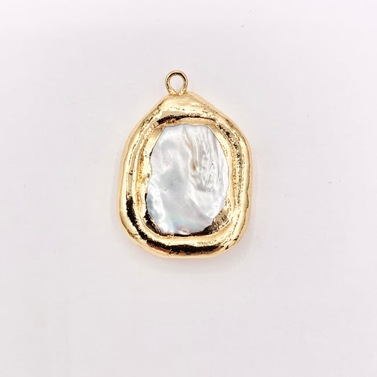 1" Long Gold Trim Freshwater Pearl Rectangular Pendant in 18K Gold Plated Copper 5PCS