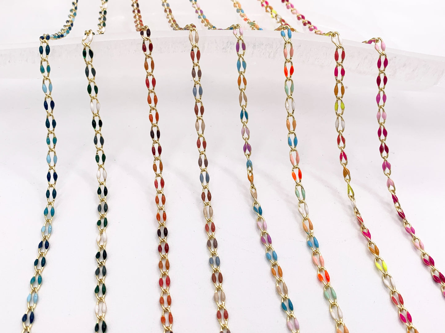 18K Gold Plated Colorful Enamel Plated Copper Skinny Holiday Seasonal Color Twisted Link Chain For Jewelry Making