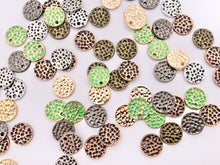 Cargar imagen en el visor de la galería, 10mm Pewter Small Hammered Coin Charms in Rosy Gold, Silver, Bronze, Copper, Gunmetal and Green Patina
