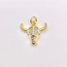 Cargar imagen en el visor de la galería, 15x14mm Long Horn Steer Head Pendants High Quality Tiny Bull Head Charms in 18K Gold Plated Copper 10 PCS
