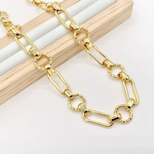 Cargar imagen en el visor de la galería, Circle + Paperclip Link Necklace 18K Gold Plated Copper Finished Necklace 17.5" + 2" Extension 3 PCS
