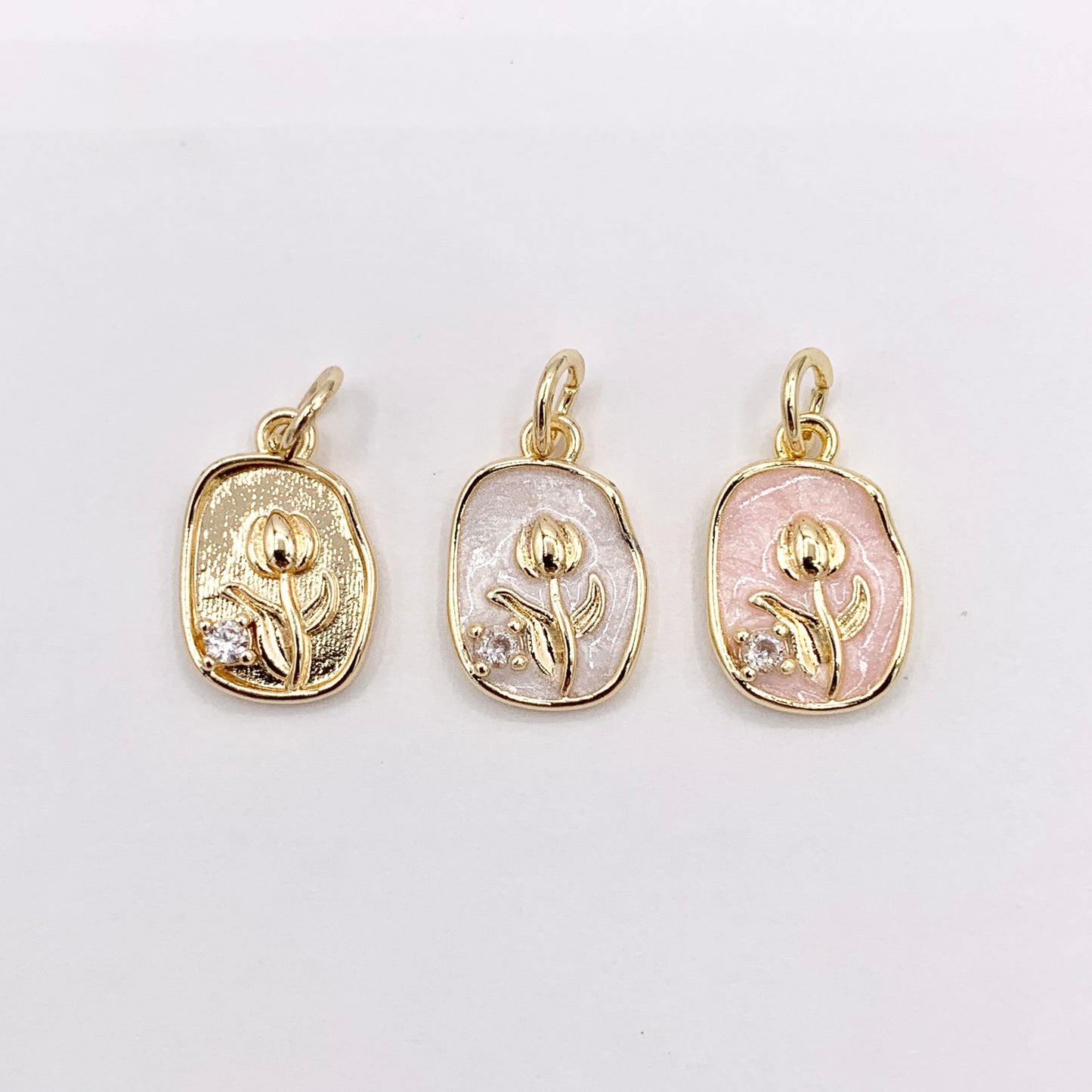 White & Pink Acetate CZ Pave Tulip Flower in Oval Pendant in Real Gold 18K Plated Over Copper 10 PCS