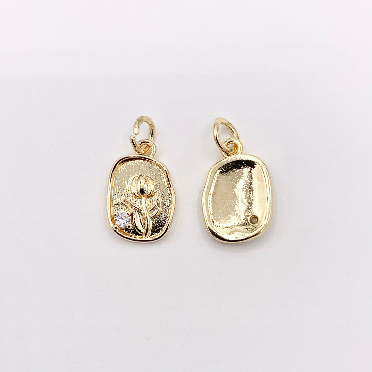 White & Pink Acetate CZ Pave Tulip Flower in Oval Pendant in Real Gold 18K Plated Over Copper 10 PCS