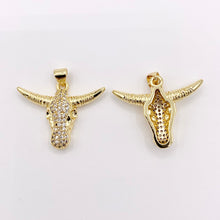 Cargar imagen en el visor de la galería, 28x22mm Long Horn Steer Head Pendants High Quality Bull Head Charms in 18K Gold Plated Copper 6 PCS
