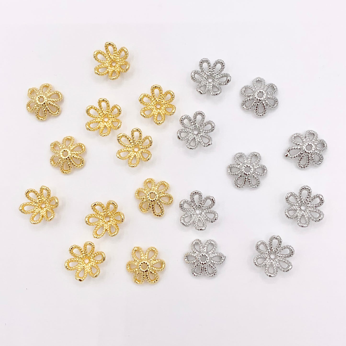 10mm Flower Bead Caps in 18K Gold/Silver Plated Copper Jewelry Findings 50 PCS