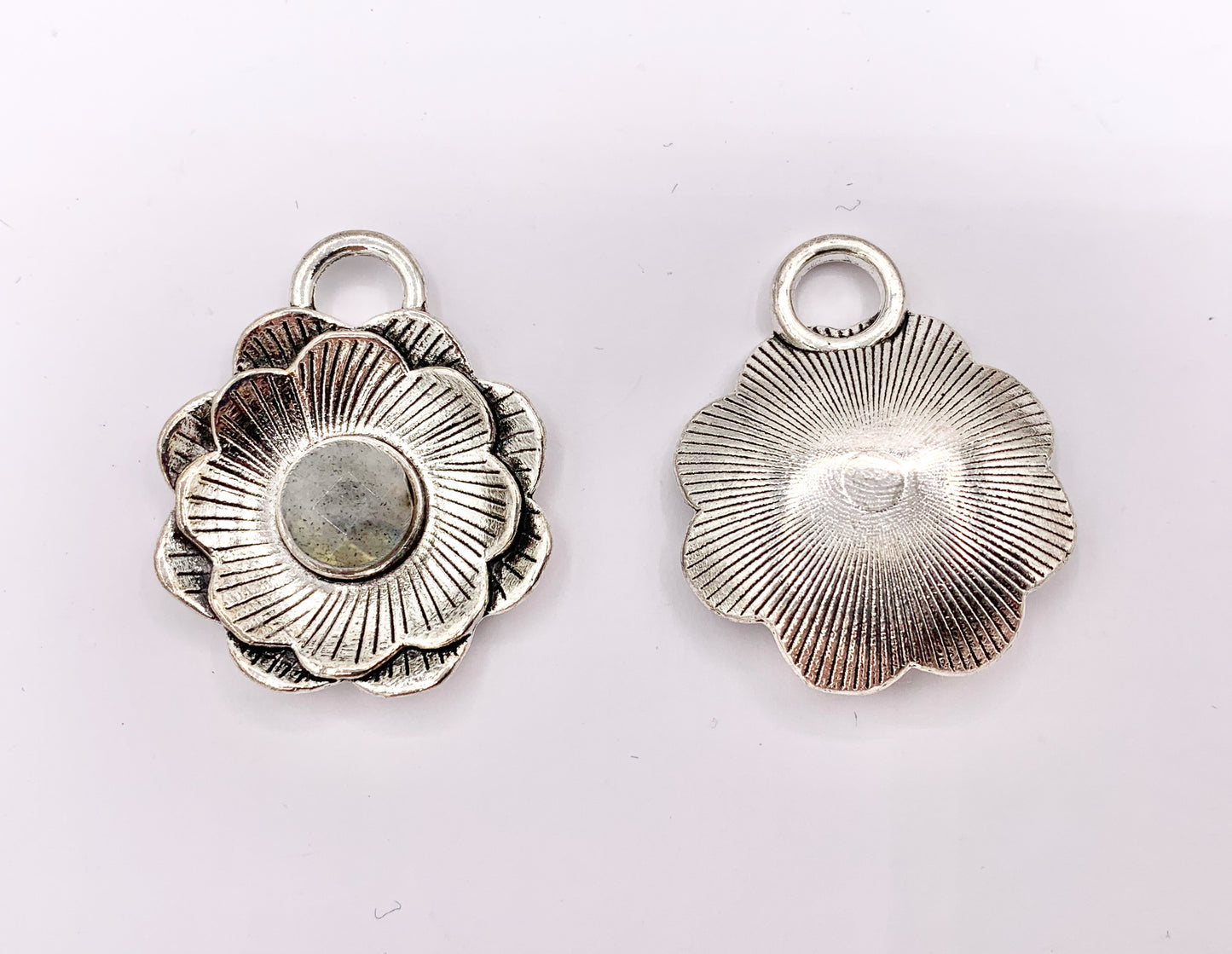 Tibetan Silver Flower Pendant With Spiny Oyster and Labradorite Handmade Pendant 1 PC