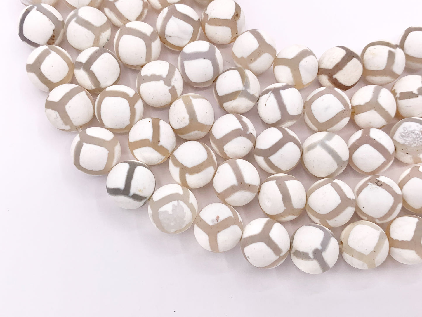 Matte White Tibetan Dzi Agate Round Natural Gemstone Beads 14"