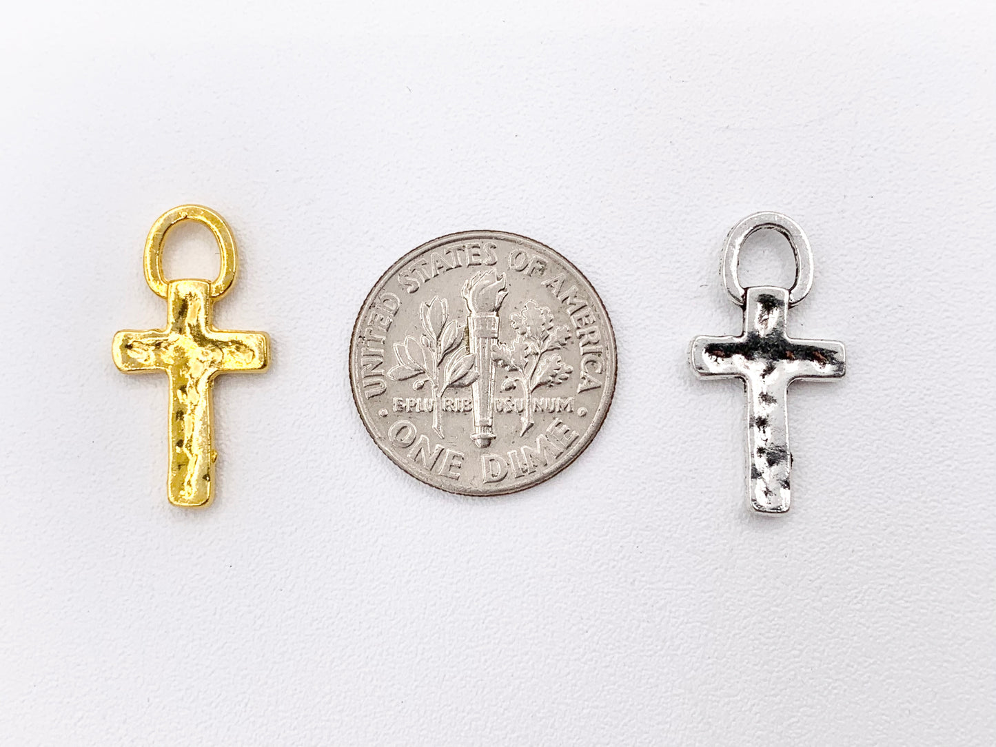 10x20mm Peltre Pequeña Cruz Encantos Pequeño Colgante Religioso Orden a granel Oro, Plata, Bronce, Cobre