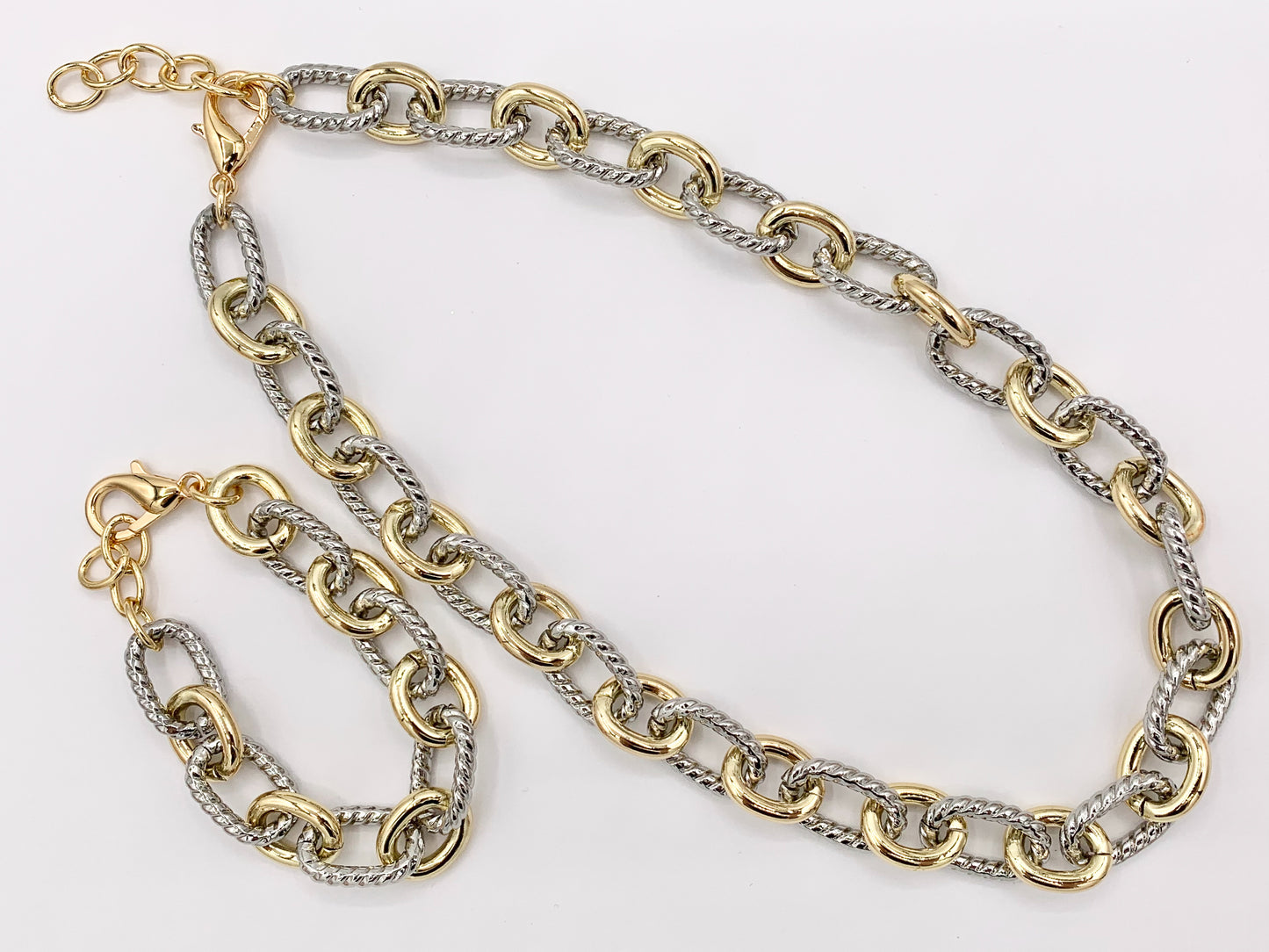 Chunky Twisted Oval Link Chain Necklace And Bracelet in Gold/Silver 2 Tone Plated Copper Finished Necklace 18.5"-20" Bracelet 7"-8" 1PC