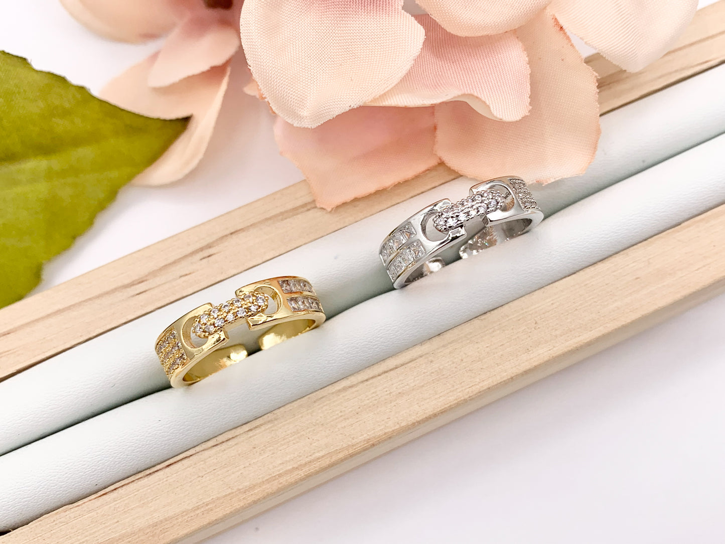Cute Buckle CZ Rings Real 18K Gold/Platinum Plated CZ Pave Adjustable Ring 4 PCS
