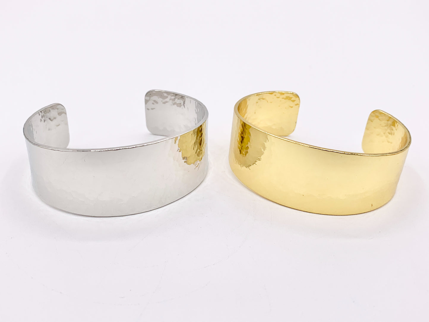 Large Chunky Thick Hammered Plain Adjustable Bracelet Cuffs in 18K Gold Plating or Silver Plating 2 PCS