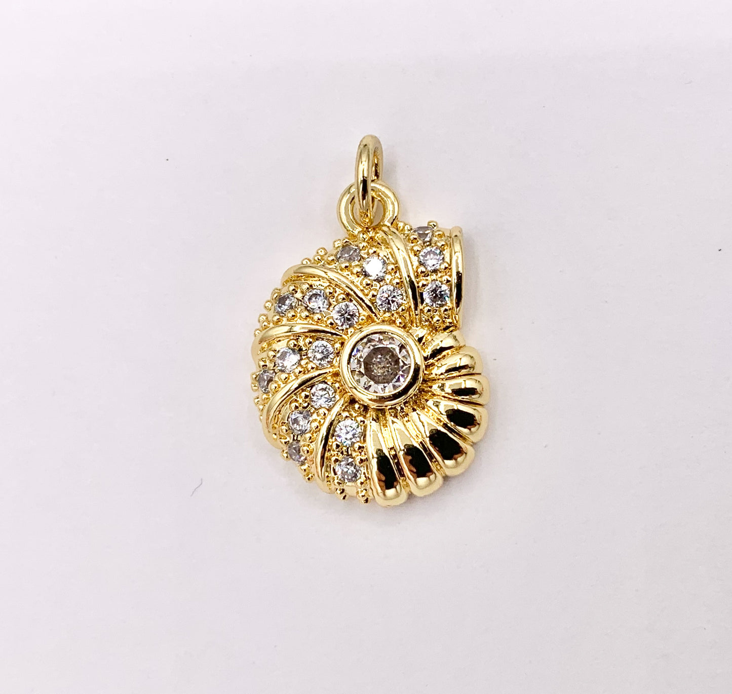 Cute CZ Pave Conch Shell Charms Pendants Plated in 18K Gold Copper Base 10 PCS
