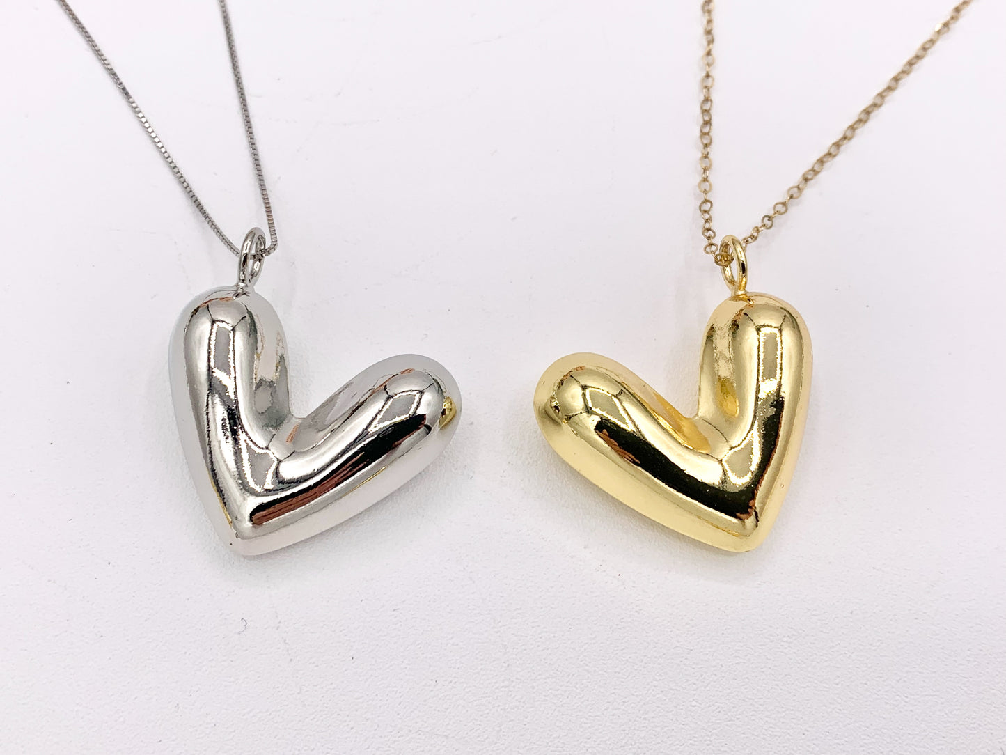 Cute Side Way Puffy Heart Pendant Charms in 18K Gold or Silver Plated Copper 5 PCS