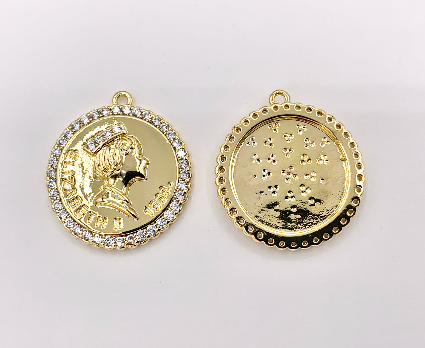 Queen Elizabeth Coin Pendant in CZ Pave 18K Gold Plated Copper 6PCS