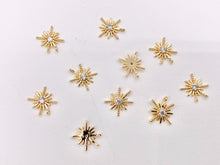 Cargar imagen en el visor de la galería, Micro CZ Starburst Pave Pendant in Real Gold 18K Plated Brass 10 PCS
